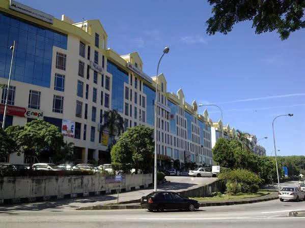 Hotel Caliber Куала Лумпур Екстериор снимка